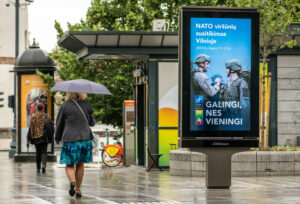 Zelenski este dezamăgit de oferta “äbsurdă” a NATO