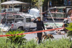 7 persoane sunt în stare gravă, suspectul a fost ucis