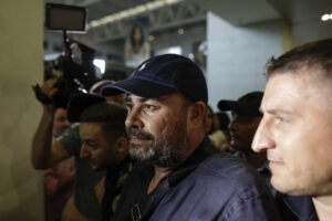 Fugarul Darius Vâlcov, adus în România și încarcerat la Penitenciarul Rahova
