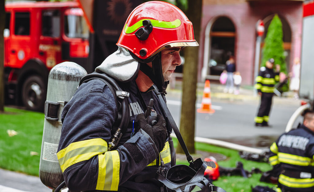 România trimite un modul specializat de stins incendii de pădure în Insula Corsica