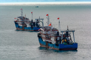 Chinezii îi detronează pe armatorii greci