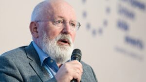 Frans Timmermans demisionează din funcția de vicepreședinte al Comisiei Europene