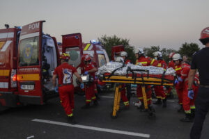 Încă o persoană rănită în exploziile de la Crevedia a murit
