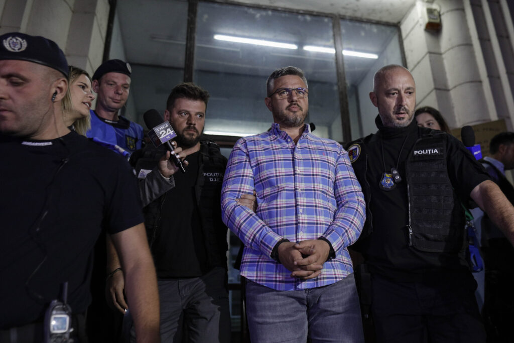 Acționarii firmei care deținea stația GPL de la Crevedia, reținuți; noi audieri programate miercuri