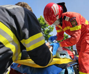 Aproape 200 de paramedici ucraineni intră în ultimul stagiu de instruire în România