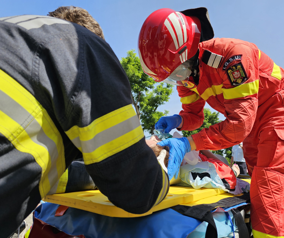 Aproape 200 de paramedici ucraineni intră în ultimul stagiu de instruire în România