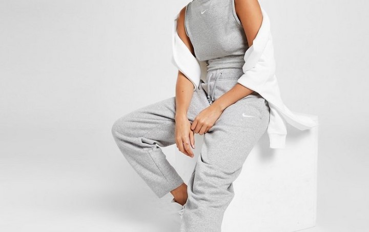 Pantaloni de trening, nu doar pentru antrenament! Cum să-i incluzi în outfit pentru un look trendy?
