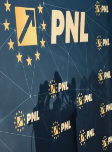 Contre în PNL după ce Robert Sighiartău a spus că PSD are tendința de „a abuza de putere”