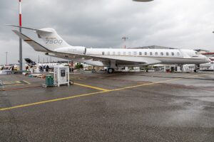 Forțele Aeriene Elvețiene achiziționează un avion Bombardier Global 7500 pentru misiuni VIP