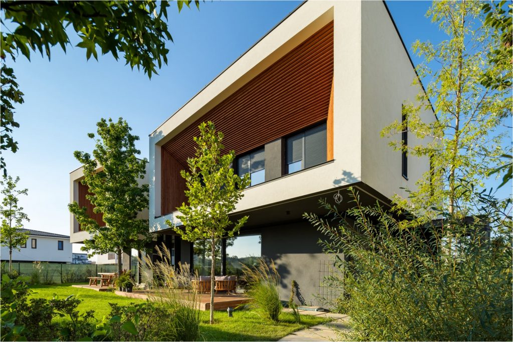 Volumul de vânzări va scădea și prețul chiriilor va crește în următoarea perioadă