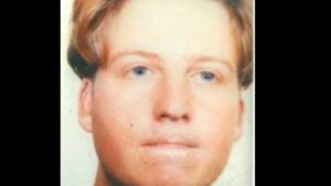 POVESTEA misterioasă a unui bărbat mort, care a căzut de pe un pod