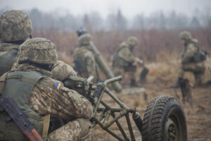 Marea Britanie vrea să ofere pregătire militară pe teritoriul Ucrainei