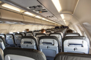 Zborurile cu avionul în Europa devin periculoase? Piloții trag un semnal de alarmă