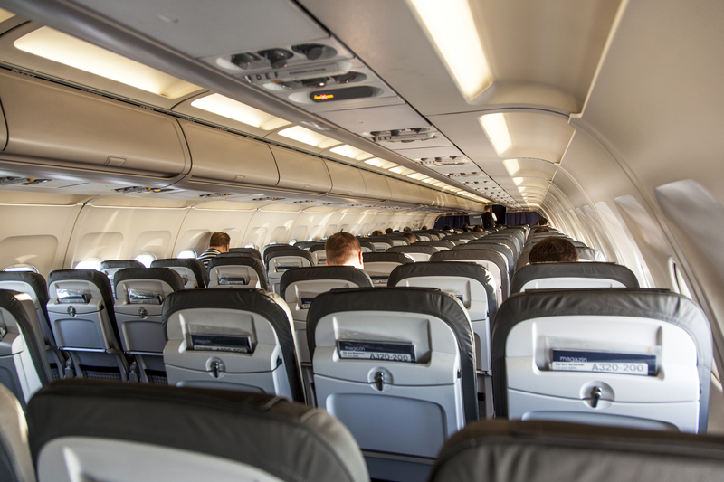 Zborurile cu avionul în Europa devin periculoase? Piloții trag un semnal de alarmă