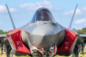 Comisiile de apărare din Parlament au aprobat achiziția de avioane F-35, cu 6,5 miliarde de dolari