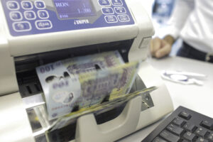 Deficitul bugetar a crescut și a ajuns la 3,55% din PIB