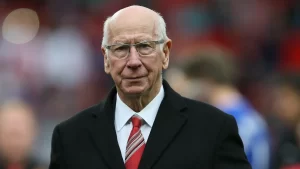 Sir Bobby Charlton a murit. Câștigătorul Cupei Mondiale din Anglia avea 86 de ani