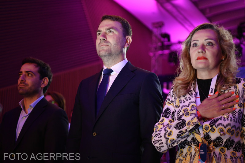 Președintele USR ii cere Elenei Lasconi să se retragă de pe lista pentru europarlamentare