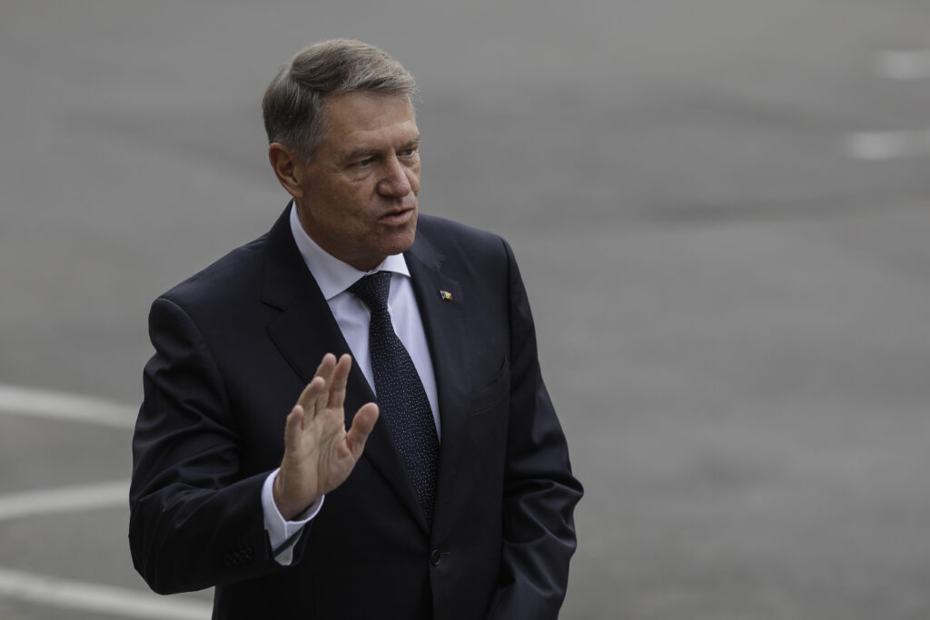Klaus Iohannis pleacă într-un turneu de 9 zile în Africa