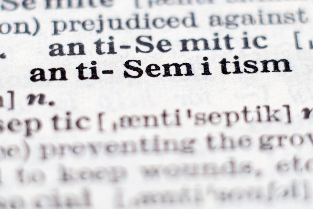 Antisemitismul nu se mai ascunde