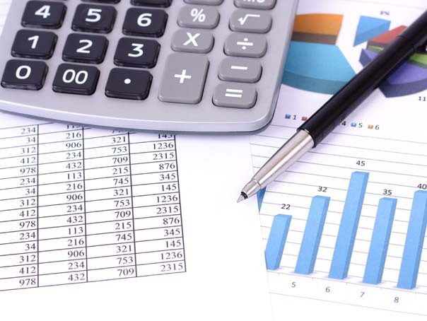 „Că ai salariu de 5.000 de euro sau 3.000 de lei, tu îți plătești 10% impozit pe venit”