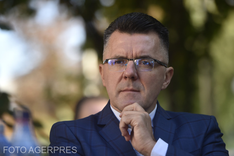 PressHub: Dan Dungaciu, suspect pentru abuz în serviciu într-un dosar DNA