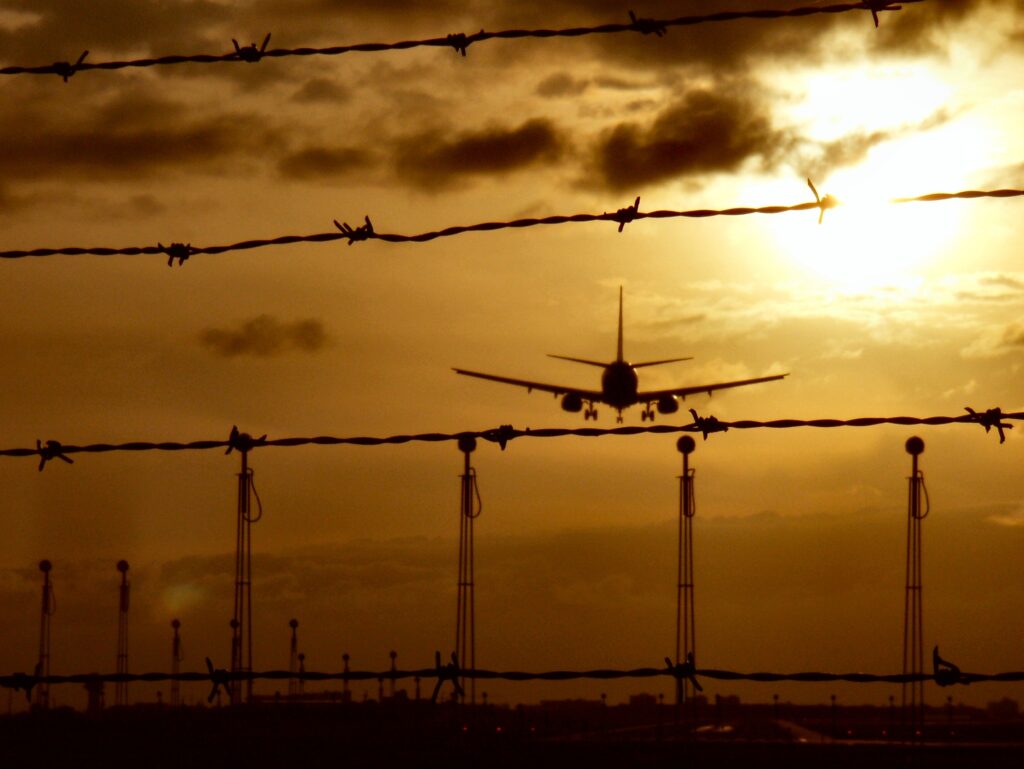 Revenirea nepoftită a războiului | EurActiv