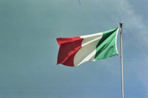 Italia va extinde până în iunie controalele la frontiera cu Slovenia