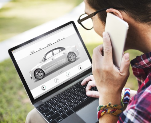 STUDIU. 1 din 4 oameni cumpără mașini online