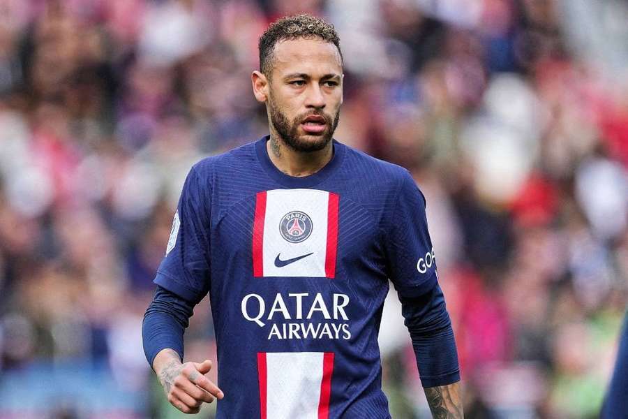 Transferul lui Neymar la PSG naşte suspiciuni