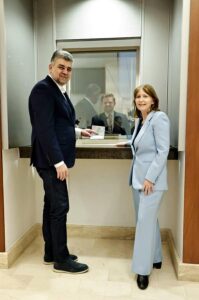 Marcel Ciolacu s-a dus să-și ia viză pentru SUA pentru a „coborî rata respingerii”