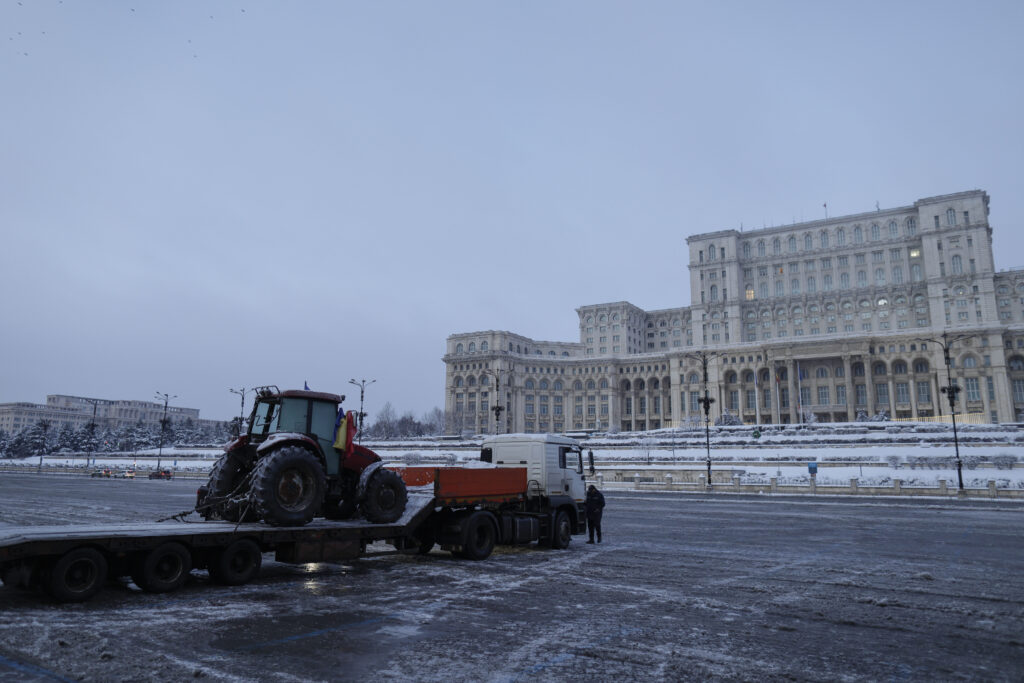 Guvernul anunță un acord privind încetarea protestelor fermierilor și transportatorilor