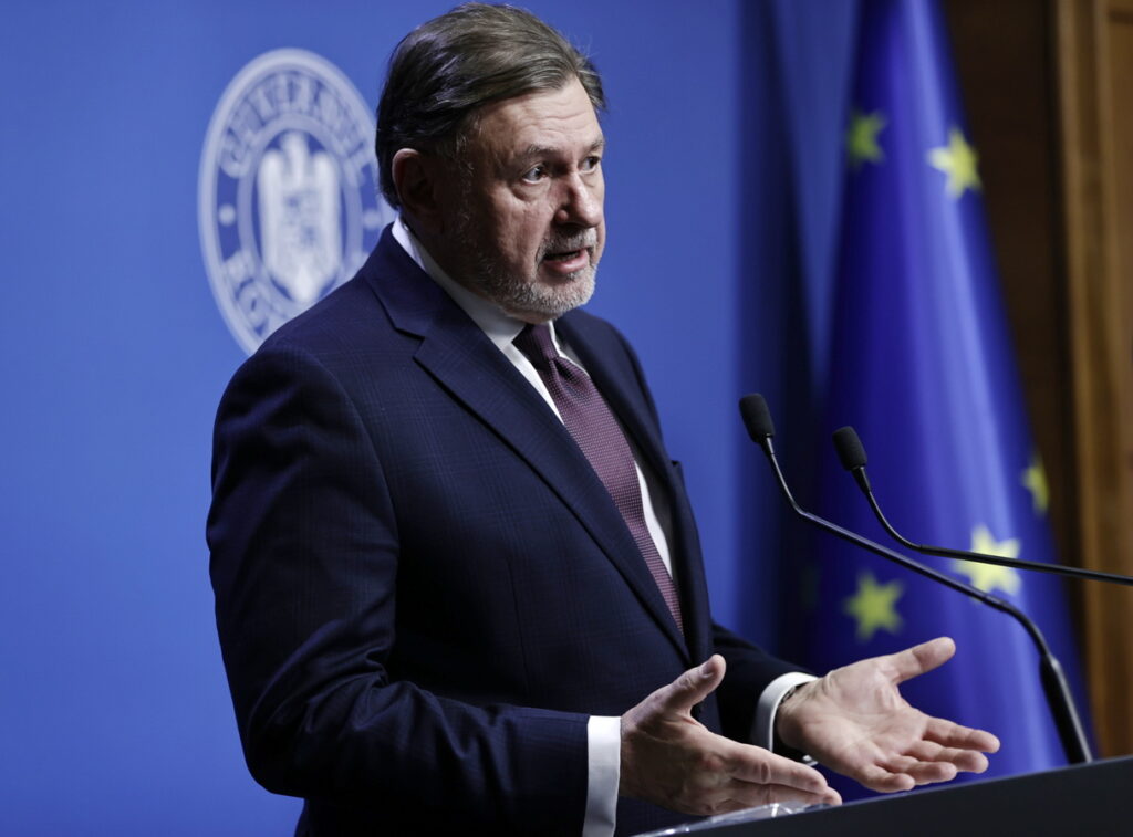 „Modestul” Alexandru Rafila vrea să fie eurodeputat: Îmi acord 9 plus pentru mandatul de ministru