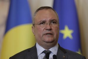 „Prin noi înșine”, dar cu PSD. Ciucă spune că alianța electorală cu PSD este „o mișcare tactică”