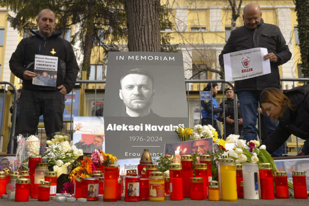 Trupul lui Alexei Navalnîi are vânătăi și a fost mutat la morga spitalului din Salekhard. Principalele IPOTEZE privind cauza vânătăilor