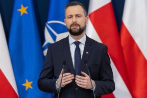 Polonia se pregătește de război cu Rusia. Anunțul ministrului Apărării