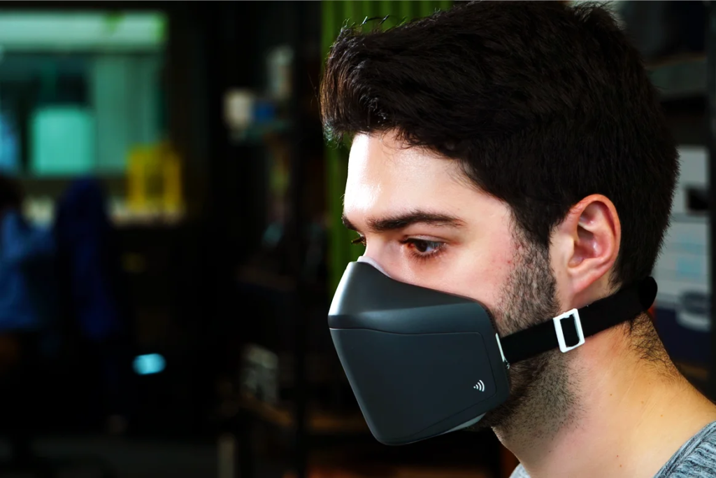 Un start-up francez strânge bani pentru o mască silențioasă