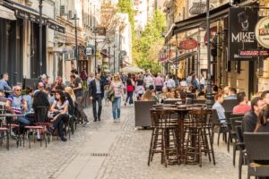 Numărul turiștilor crește în România