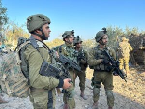 Tel Avivul, dispus să permită întoarcerea palestinienilor strămutați din nordul Fâșiei Gaza, ca parte a unui armistițiu cu Hamas
