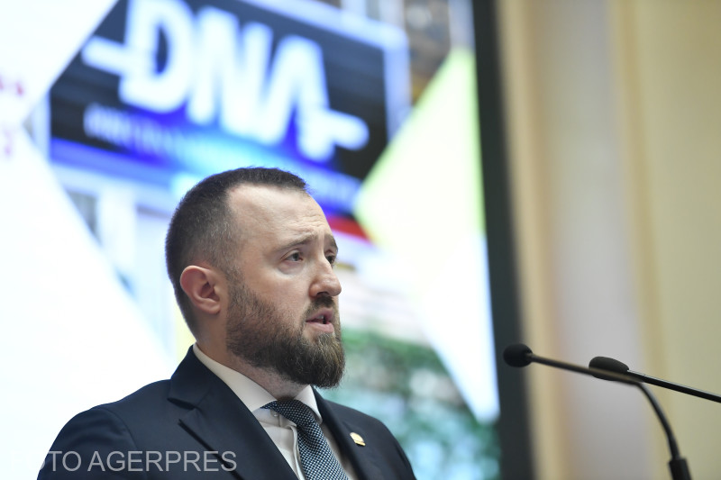 CSM apără reputația profesională a șefului DNA, Marius Voineag, după criticile liderului USR