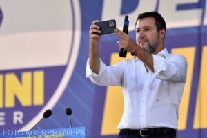 Vicepremierul italian de extremă dreapta Salvini cere acceptarea realegerii lui Putin