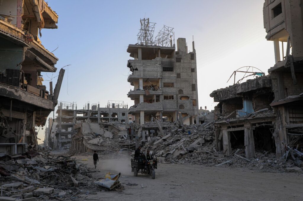 Israelul trimite o delegație în Egipt, pentru continuarea NEGOCIERILOR cu Hamas /Navă comercială, atacată de militanții huthi