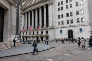 Fed MENȚINE nivelul dobânzilor în SUA, pe fondul situației economice ”incerte”/ Politica monetară va fi relaxată când se va stabiliza inflația