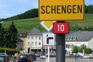 Sistemul Schengen s-a îmbunătățit, dar există anumite întârzieri în aplicarea reglementărilor /Trebuie definitivată integrarea ROMÂNIEI și Bulgariei