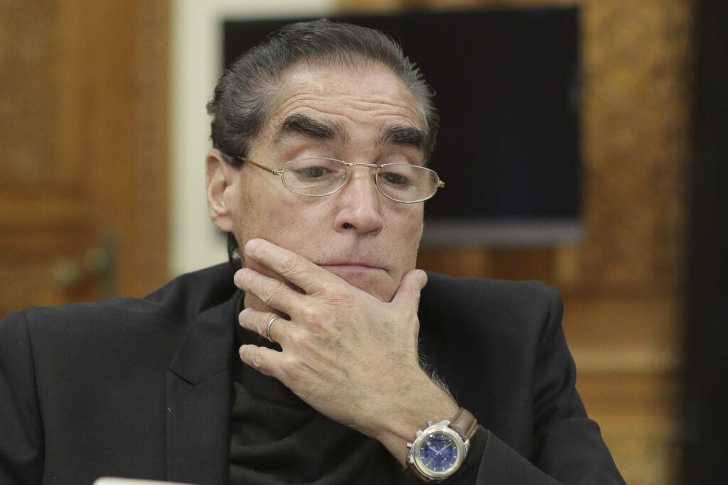 Dosarul Mineriadei: Iohannis a aprobat urmărirea penală a lui Petre Roman și Gelu-Voican Voiculescu