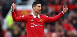 Ronaldo riscă o suspendare şi o amendă