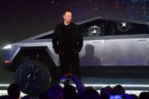 Angajații Cybertruck Tesla vor avea ture mai scurte la Gigafactory