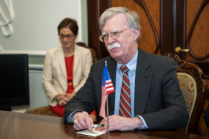 John Bolton: Occidentul va plăti curând pentru trădarea lui Biden