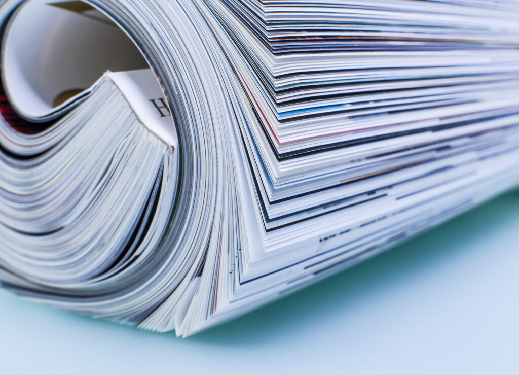 Camera Deputaților sparge 60.000 de lei pentru a tipări o revistă în 450 de exemplare
