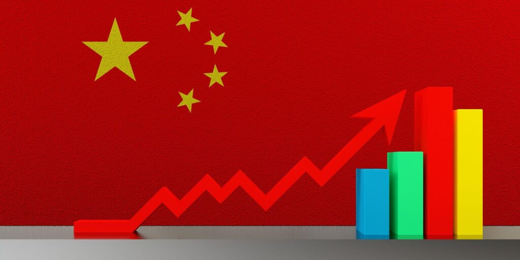 Administrația Biden va impune TAXE VAMALE sectoarelor strategice din China /Beijingul avertizează asupra extinderii ”crizei” bilaterale
